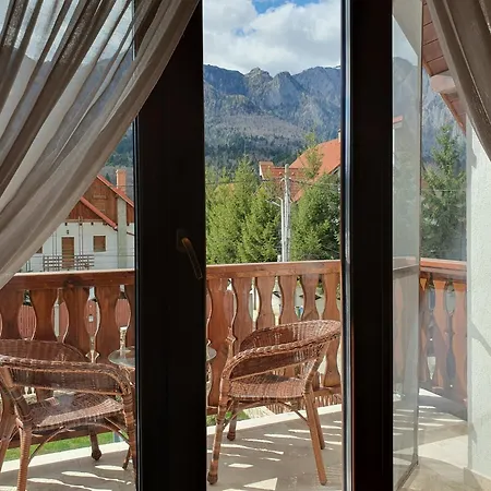 Poiana Golf Lodge *